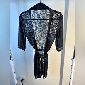 Elegant Black Lace Robe